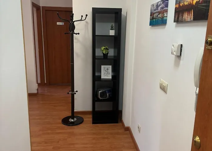 R1 Casacafe Madrid Apartamento 1 Habitacion, 4 Personas