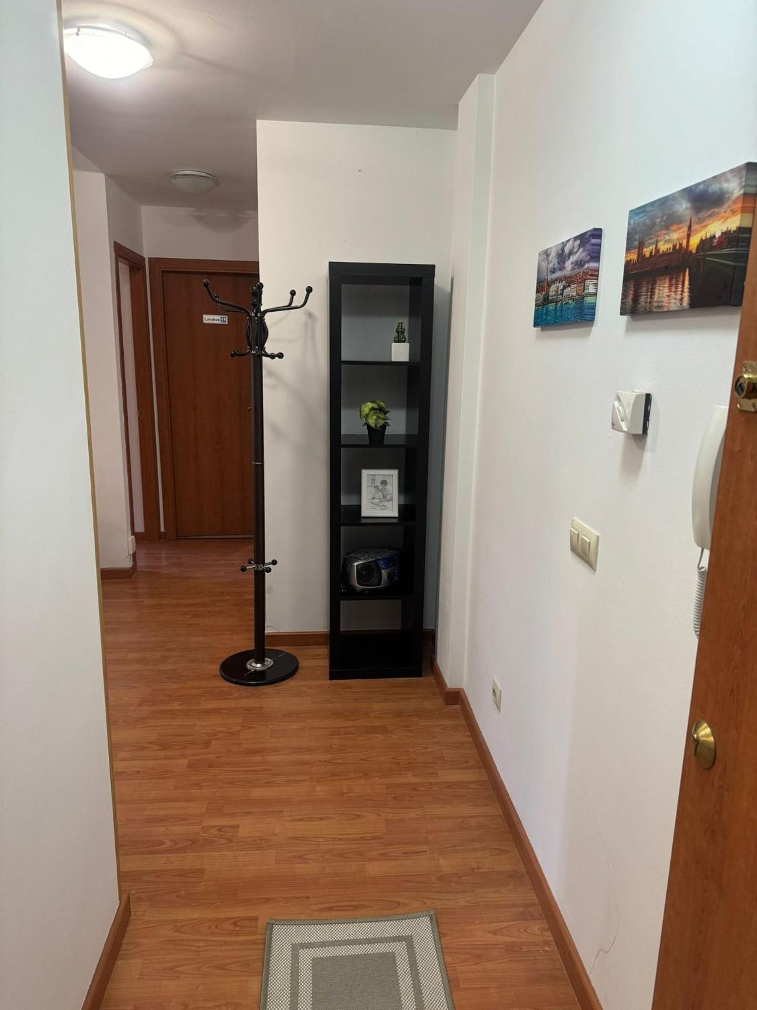 R1 Casacafe Madrid 1 Habitacion, 4 Personas Apartment *